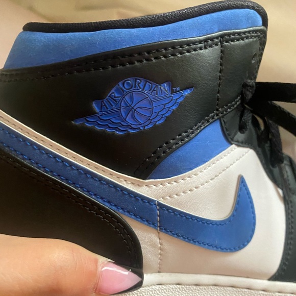 Blue, black, and white air jordan 1's - Picture 6 of 13